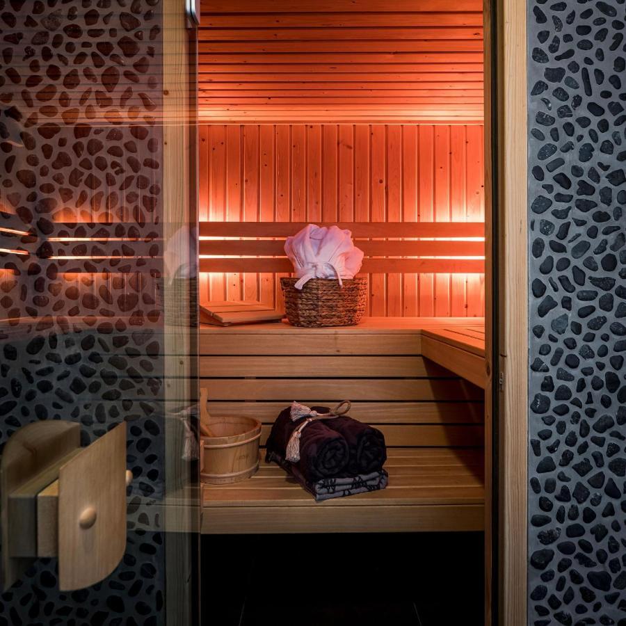 Romantic Wellness Bnb Noordwijk Exteriör bild